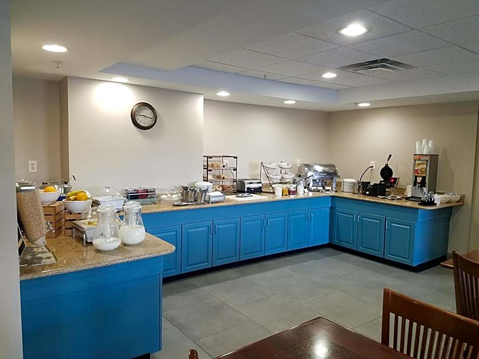 Country Inn & Suites by Radisson, Wytheville, VA