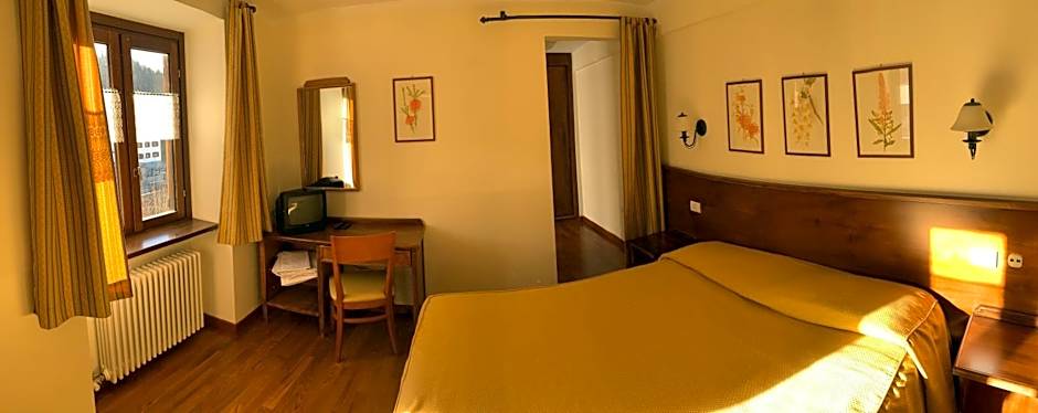 R.T.A. Hotel Monte Rosa