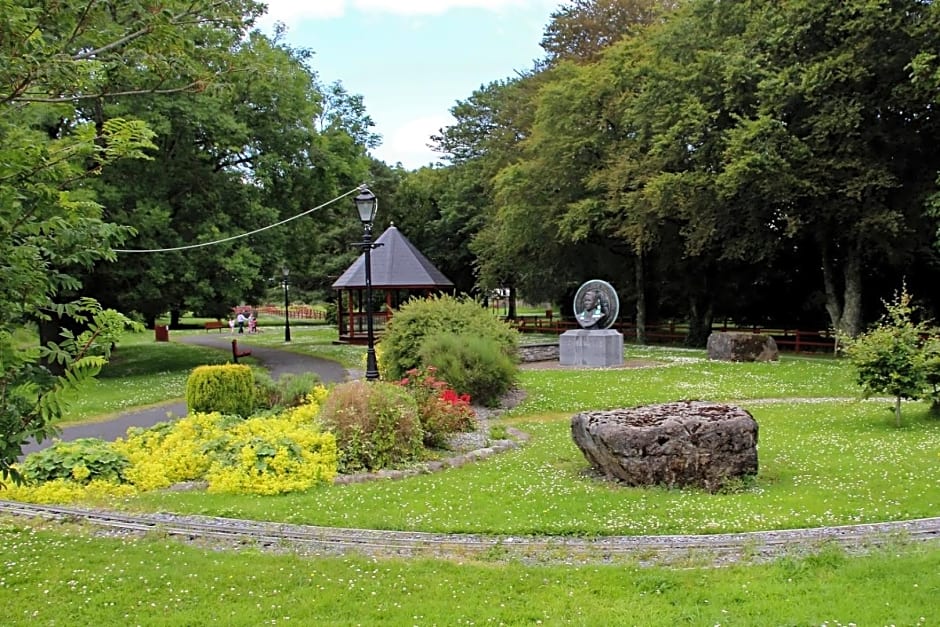 Coach House Hotel Sligo