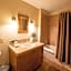 The Lodge at Mountaineer Square, A Vail Resorts Property