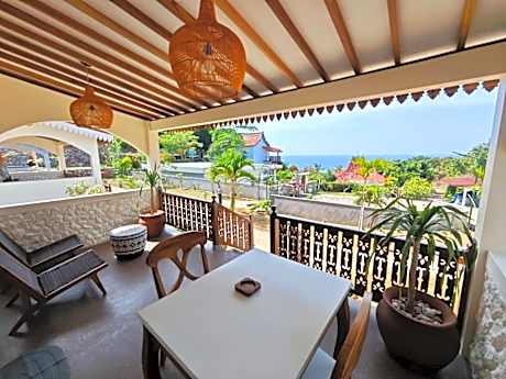 King Suite with Sea View
