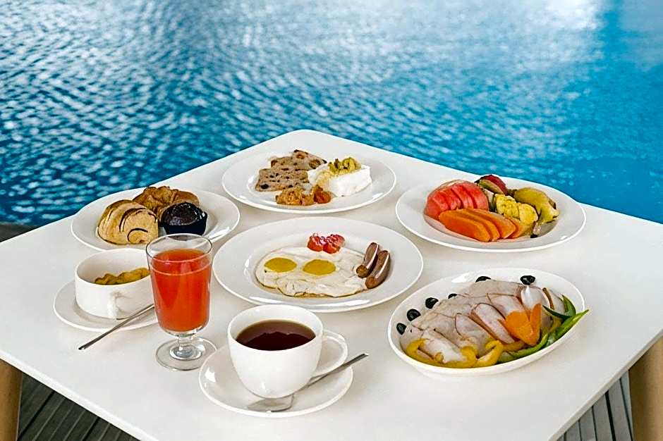 Ocean Edge Suites & Hotel Colombo