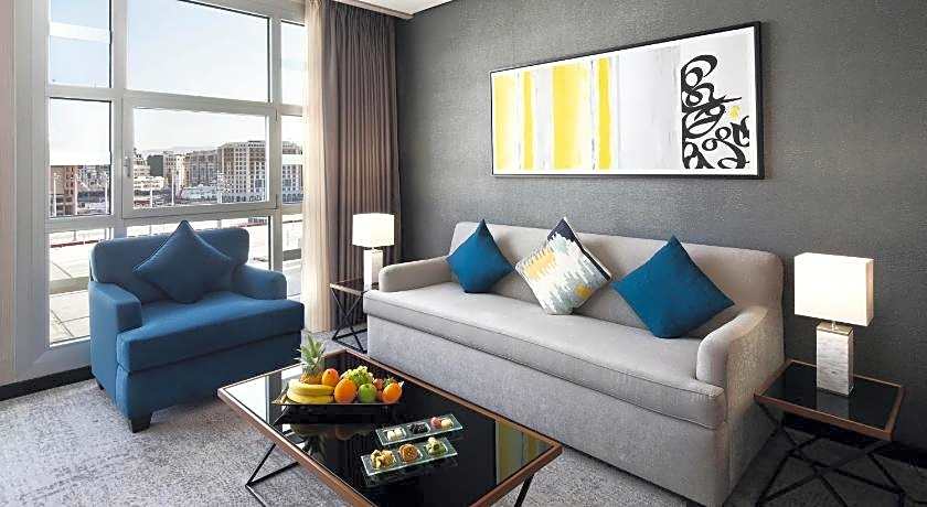 Anwar Al Madinah Movenpick Hotel