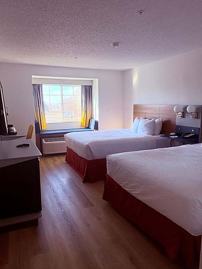 Microtel Inn & Suites by Wyndham Denver Airport