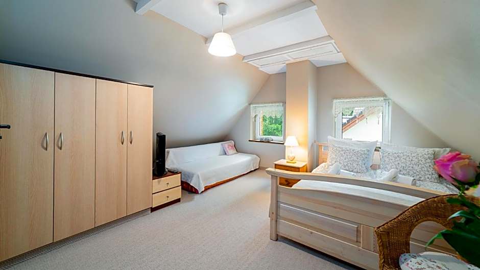 WILLA IZBICA KARPACZ