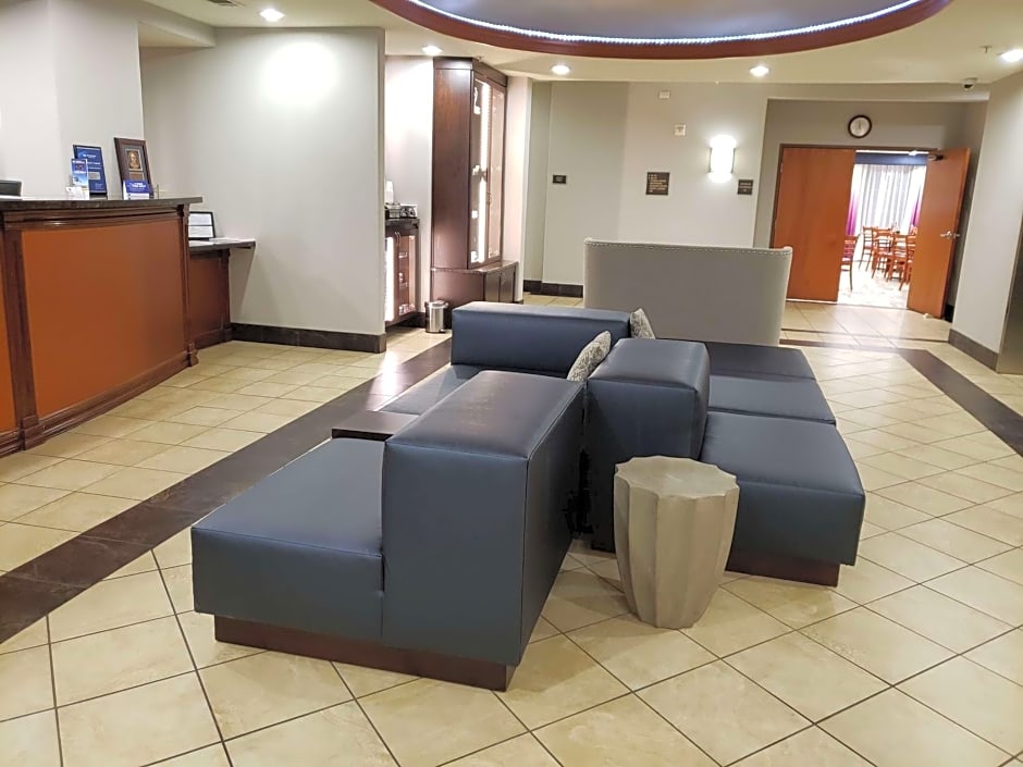 Best Western Plus San Antonio East Inn & Suites