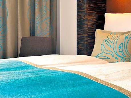 Room with King Size bed