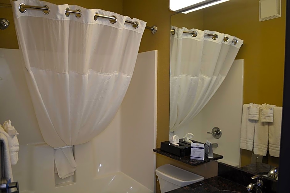 Microtel Inn & Suites Gonzales TX