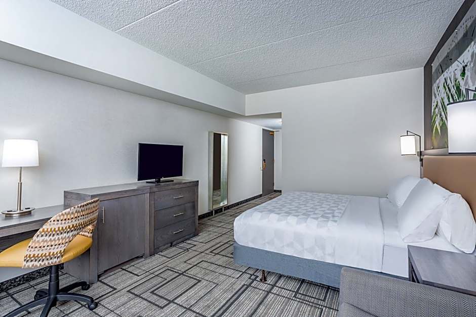 Holiday Inn Lafayette-City Centre By IHG