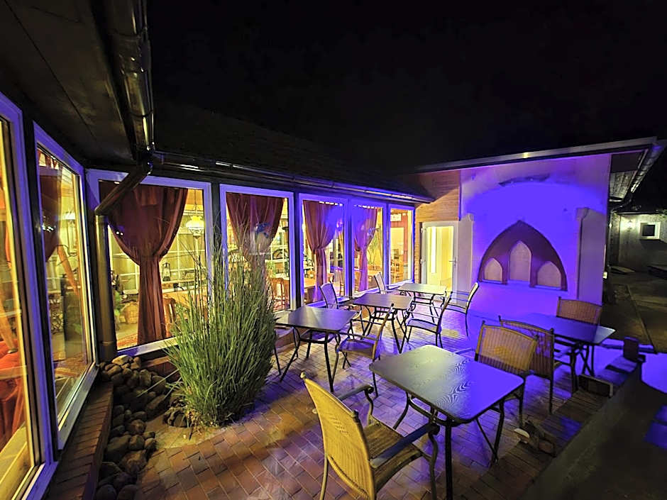 Ostsee-Rittergut-Rügen mit BinzHotel & OrdensKapelle & RomantikGut