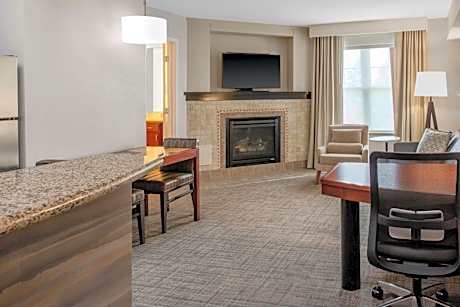 One-Bedroom King Suite with Sofa Bed