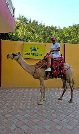 Grand Pyramid View Hotel