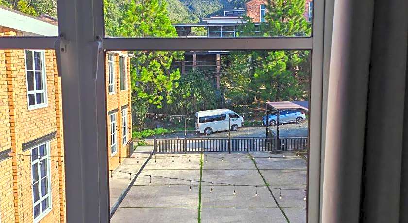 H Benjamin Residence