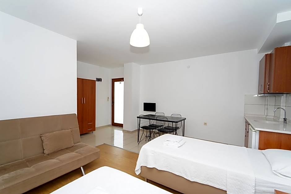 Akyaka Nehir Butik Otel