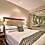 The Rees Hotel & Luxury Apartments