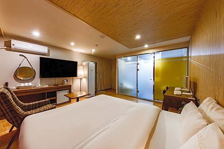 Jeonjuu Smile Hotel