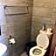 8 on Acacia Guesthouse