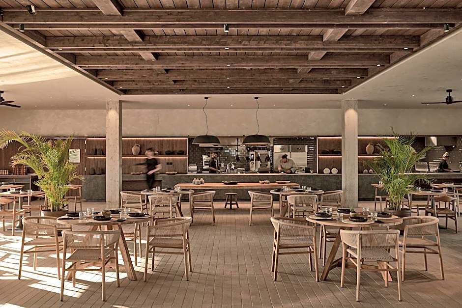 Theros All Suite Hotel - Adults Only