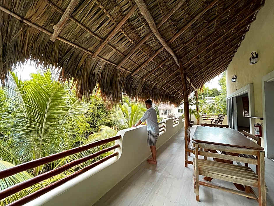 Hotel & Suites Oasis Bacalar