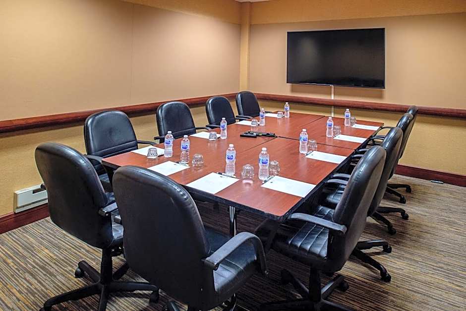 Sheraton Westport Plaza Hotel St. Louis
