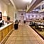 La Quinta Inn & Suites by Wyndham Danbury