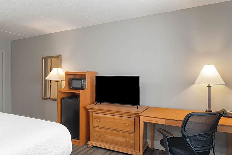 Sauk River Inn & Suites, a Travelodge by Wyndham