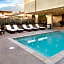 Hampton Inn By Hilton & Suites Los Angeles/Hollywood, CA