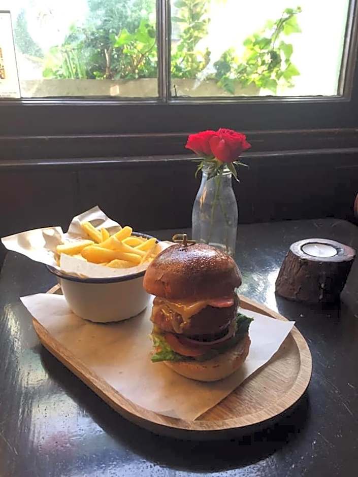 The Cross Keys in Kippen