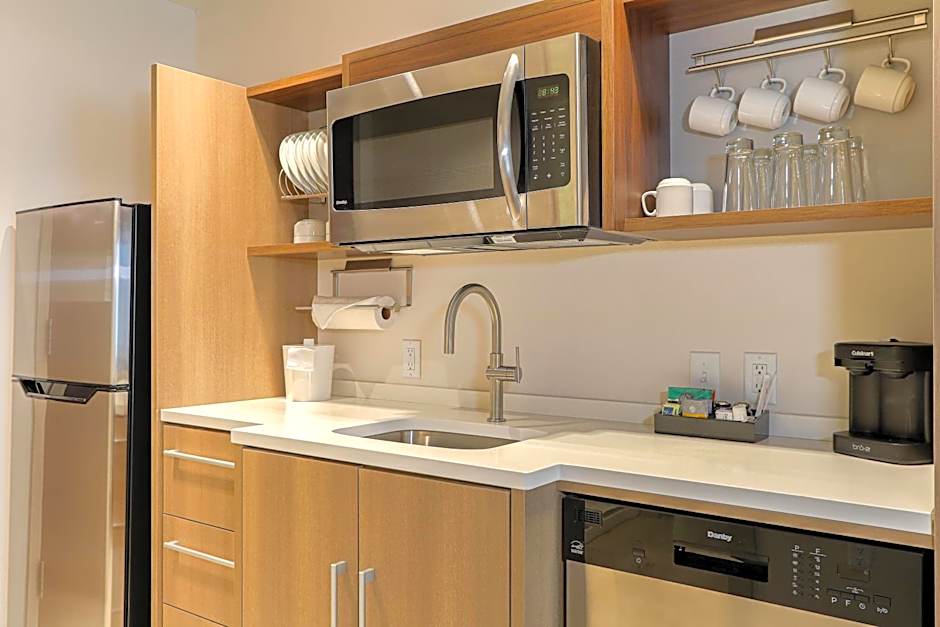 Home2 Suites by Hilton Alcoa Knoxville Airport