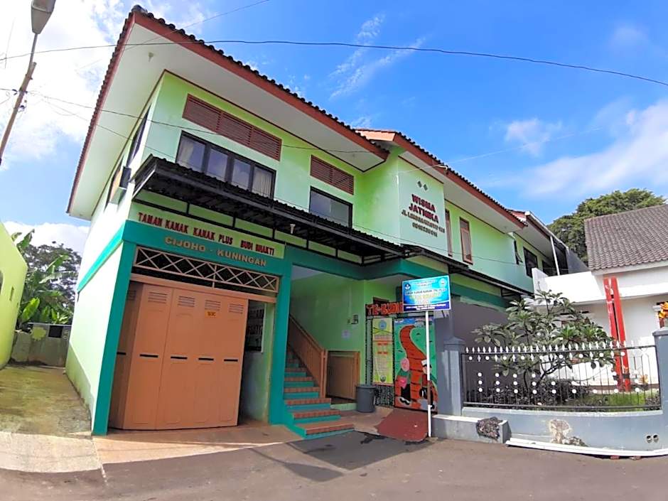 OYO Life 2884 Wisma Jatnika Syariah