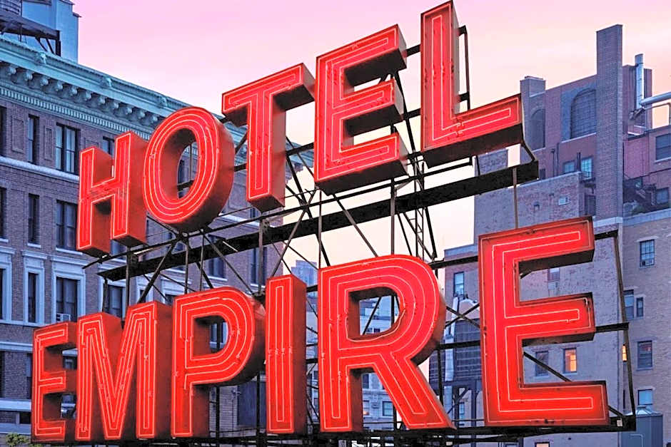 Empire Hotel