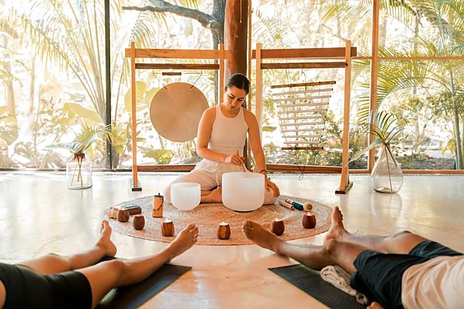 Petit Lafitte Beach Front Hotel & Bungalows