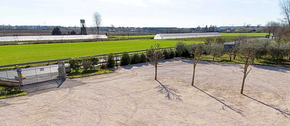 Hotel Panineria Colombera Rossa