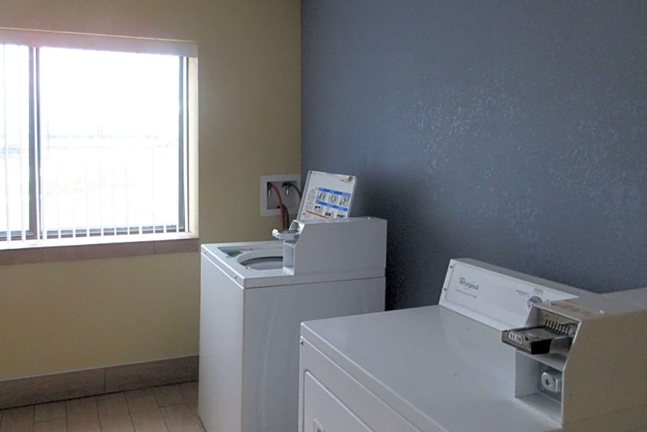 Quality Inn & Suites Benton Harbor - St. Joseph