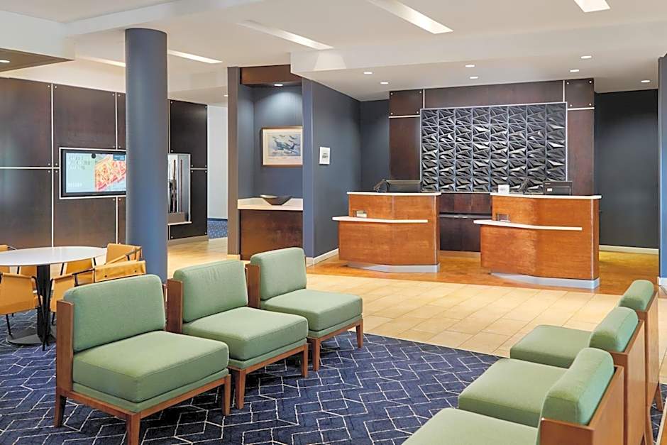 Courtyard by Marriott Warner Robins