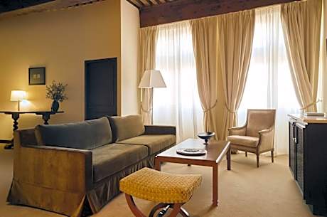 2 Bedroom Suite