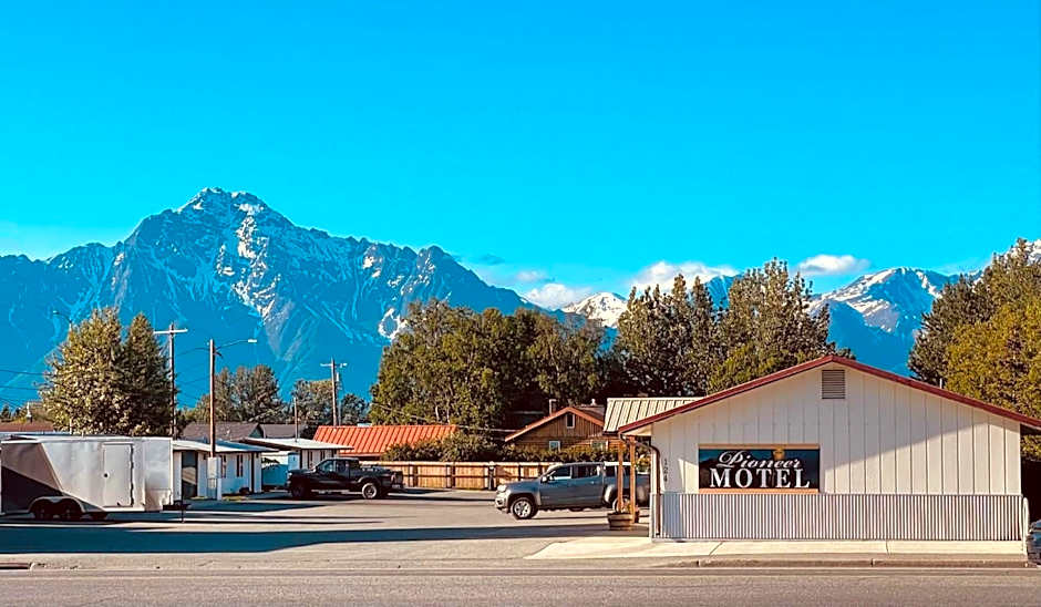 The Pioneer Motel