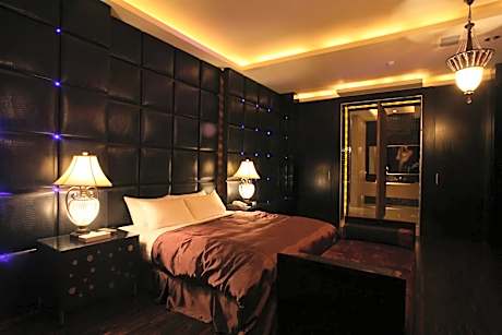 Superior Double Room with Spa Bath