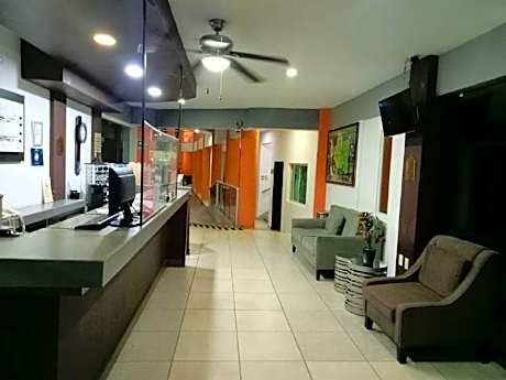 Hotel Plaza Elite
