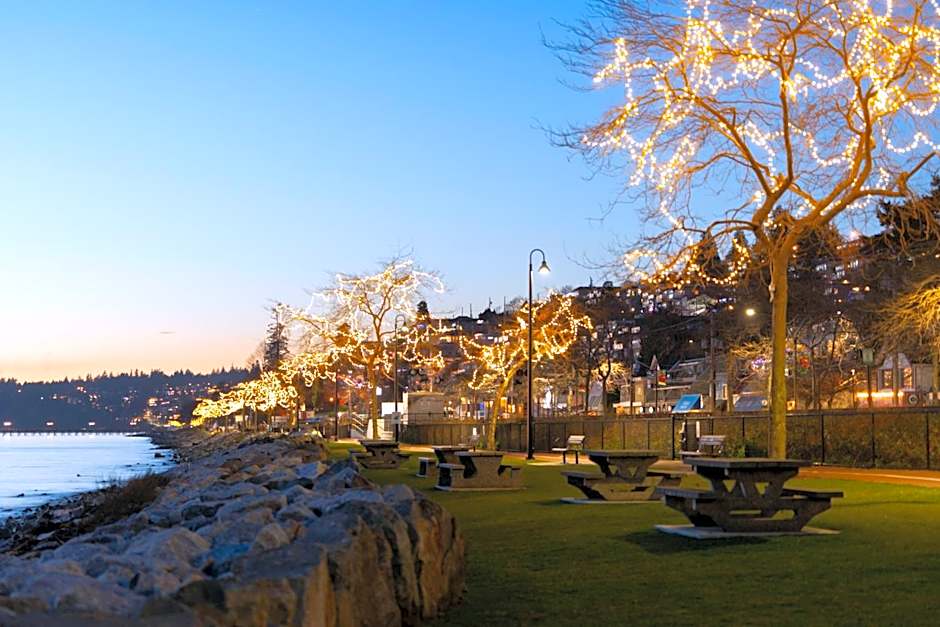 Ocean Promenade Hotel