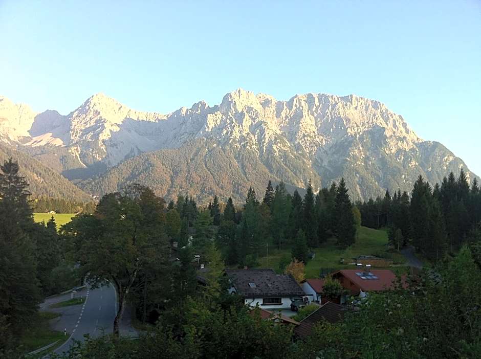 Bäckeralm© - B&B 16 +
