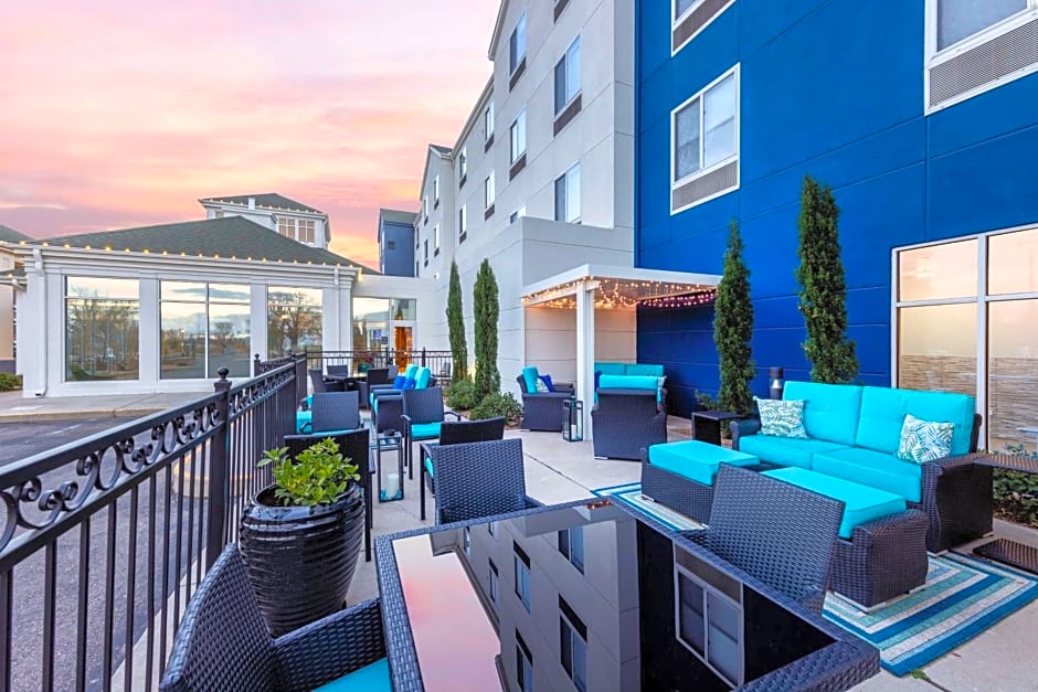 Hilton Garden Inn Albuquerque Journal Center