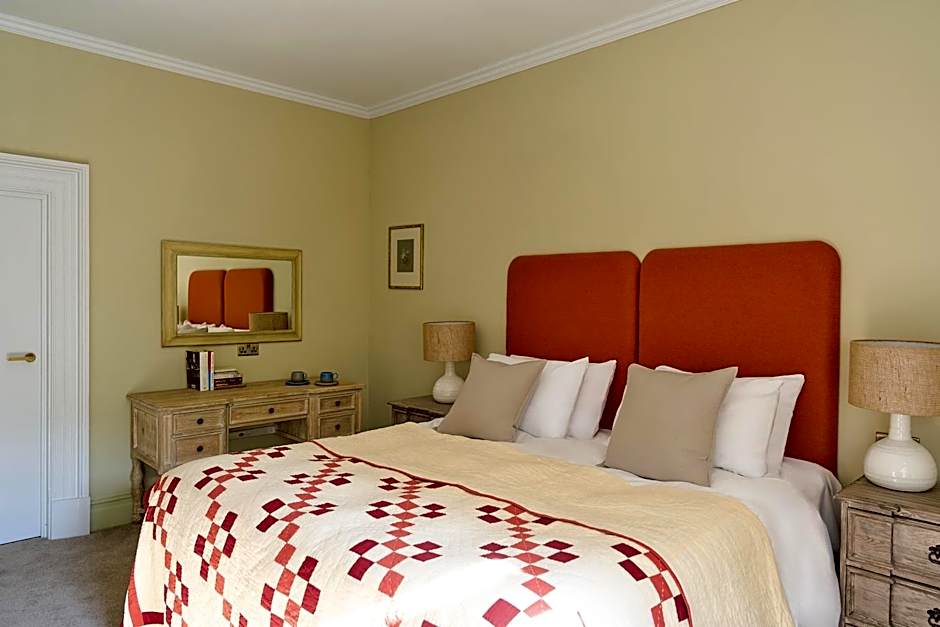 Photo 1 of 4 of Deluxe 2 Beds