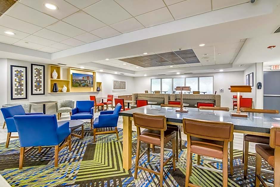 Holiday Inn Express And Suites Longview North By IHG