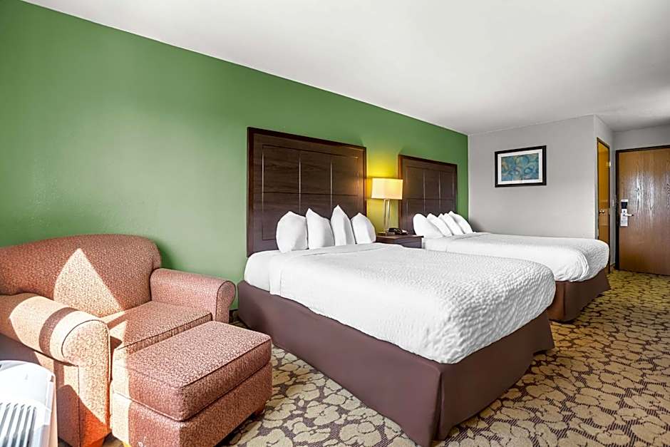 SureStay Plus Hotel by Best Western Bettendorf