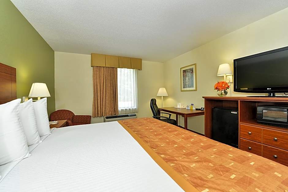Deluxe Inn Wytheville