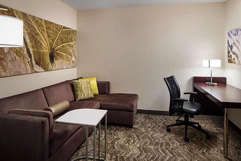SpringHill Suites Bakersfield