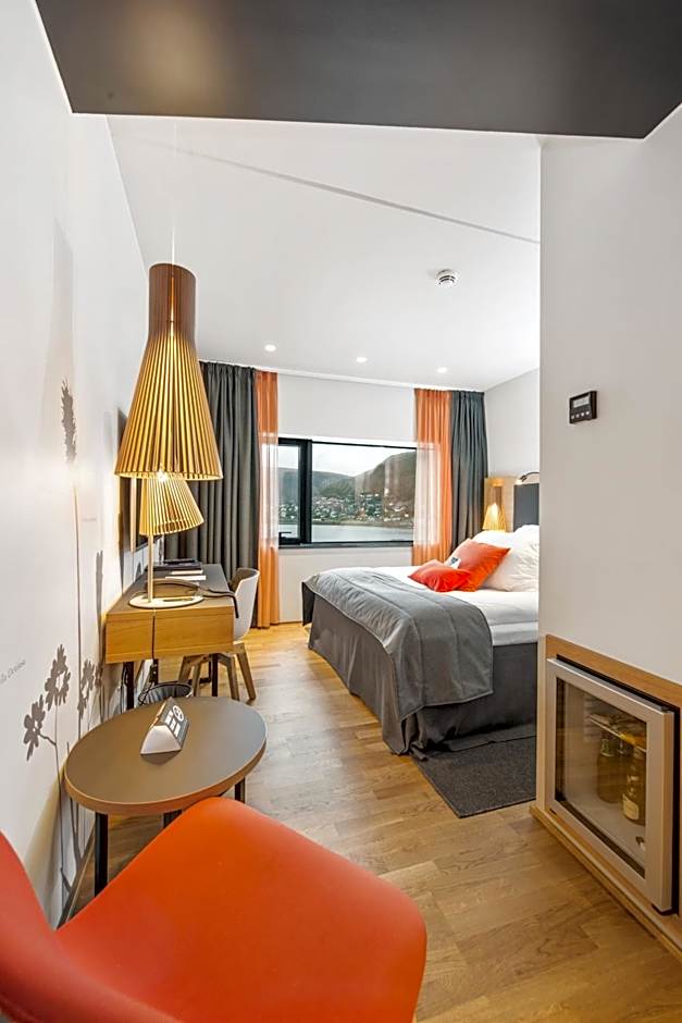 Clarion Hotel The Edge