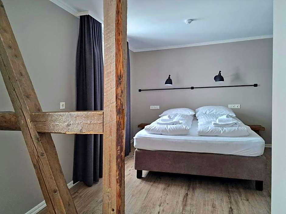 Gistihúsið - Lake Hotel Egilsstadir
