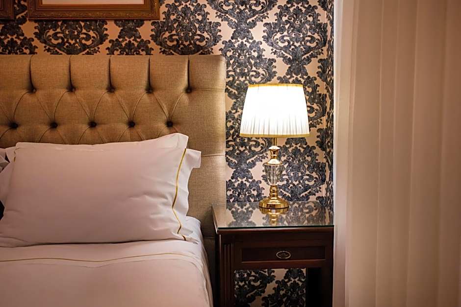 Photo 1 of 8 of 1 King Bed Suite